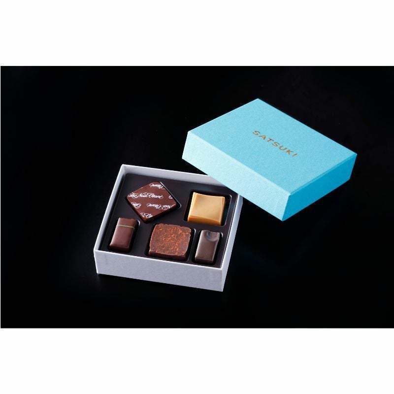 ストロベリーショートケーキ【18cm/3層】 | ホテルニューオータニ